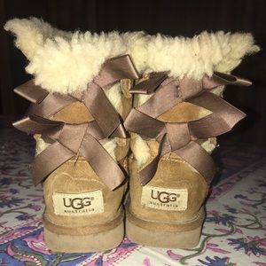 UGG Toddler Girls Bailey Bow Size 11